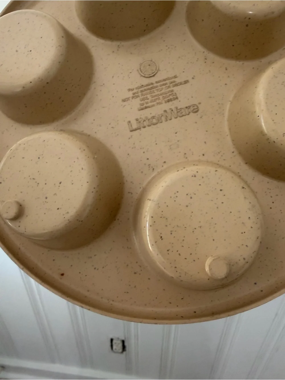 LittonWare vintage beige